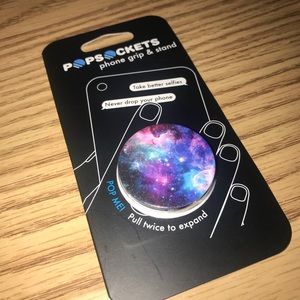 NWT | Galaxy Print Popsocket
